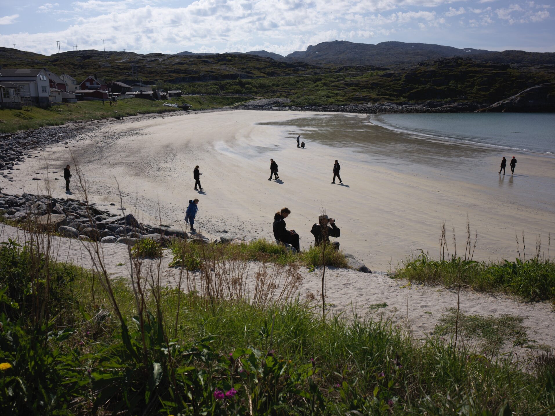 Participatory tools for building the future of the Arctic - ArcticHubs